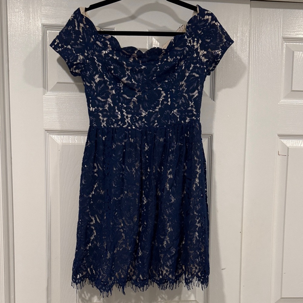 Altar’d State Elegant Navy Lace Dress with scalloped detailing size M